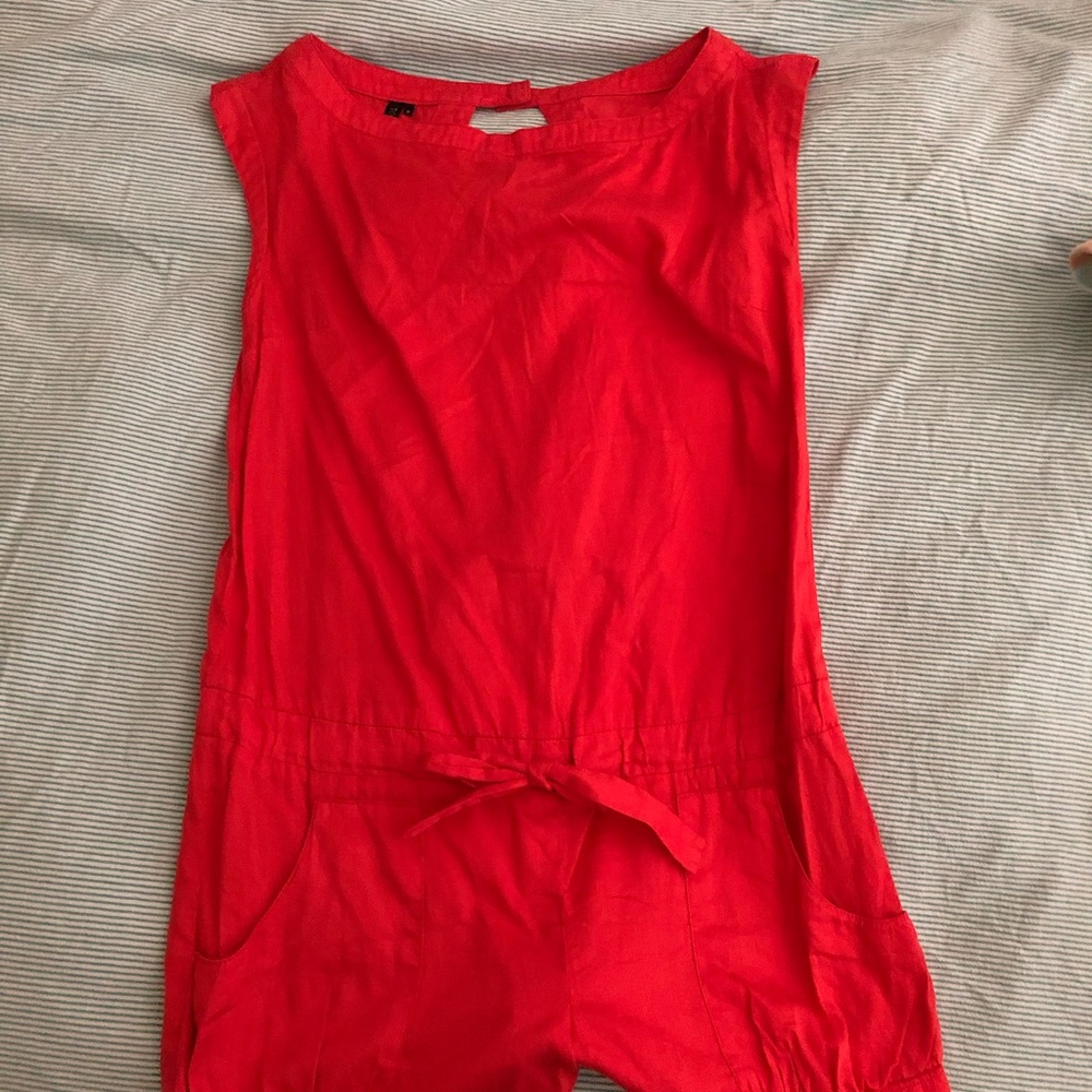 Topshop One piece jumpsuit (Secondhand). Sizes: UK 8, US 4